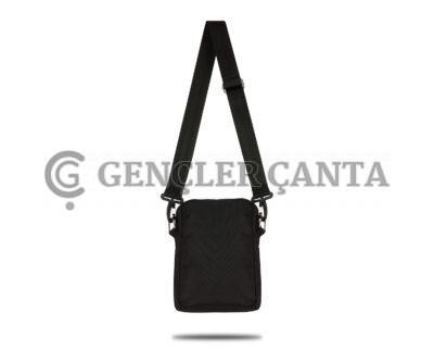 Fudela Çapraz Askılı Rahat Günlük Kullanım Omuz Çantası Siyah
